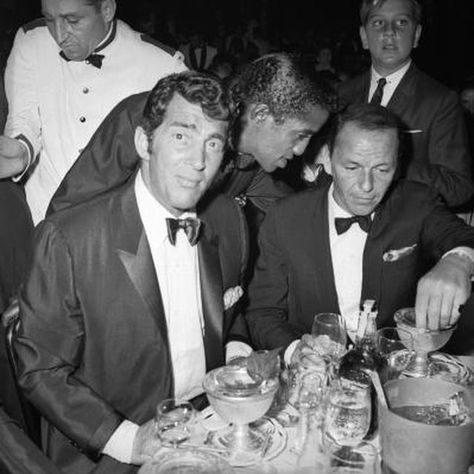 Sammy, Frank and Dino cultivated their hard-partying image. Rat Pack Party Theme Dress, 1940s Wedding Reception, Rat Pack Party Theme, Sinatra Party, Rat Pack Party, The Rat Pack, Joey Bishop, Peter Lawford, Eddie Fisher