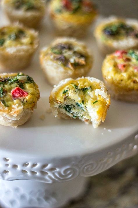 Gluten-Free Veggie Quiche Bites Gluten Free Tea Party Food, Gluten Free High Tea, Dairy Free Quiche Recipes, Gluten Free Finger Foods, Quiche Bites, Dairy Free Appetizers, Gluten Free Brunch, Veggie Quiche, Brunch Appetizers