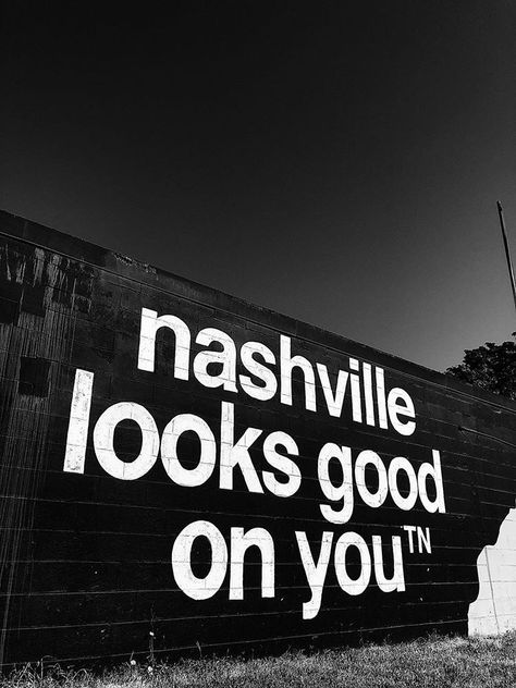 nashville looks good on you nashᵀᴺ mural on Nolensville Road: painted October 19, 2018 painted over April 28, 2023 We are both the creators of and mural artists for all of the nashville looks good on youᵀᴺ murals and merchandise. This is our artwork shared with the city. Nashville Looks, Nashville Aesthetic, Nashville Map, Nashville Photography, Nashville Bars, Nashville Murals, Country Strong, Nashville Trip, Country Song