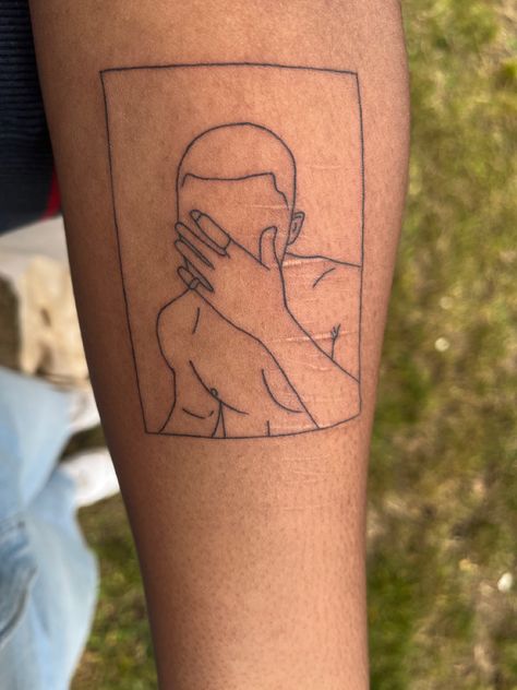 Blonde Album Tattoo, Ivy Frank Ocean Tattoo, Blond Tattoo Frank Ocean, Album Tattoo Ideas, Mind Over Matter Is Magic, Frank Ocean Inspired Tattoos, Frank Ocean Nails, Frank Ocean Tattoo Ideas, Frank Ocean Drawing