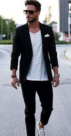 Blazer Outfits Men, Best Casual Outfits, Mode Costume, Mens Fashion Blazer, Stylish Men Casual, Mens Casual Dress Outfits, Fashion Suits For Men, Mens Fashion Classy, Mens Fashion Casual Outfits