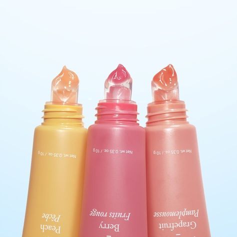 La Neige Lip Balm, Laneige Lip Glowy Balm, Lip Glowy Balm, Laneige Lip, Sephora Skin Care, Gloss À Lèvres, Perfect Skin Care Routine, Makeup Needs, Pretty Skin Care