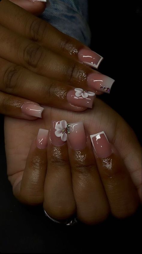 Acrylic Nail Set, Hard Nails, Ombre Acrylic Nails, Colored Acrylic Nails, Girly Acrylic Nails, Cute Acrylic Nail Designs, French Tip Acrylic Nails, French Acrylic Nails, Short Square Acrylic Nails