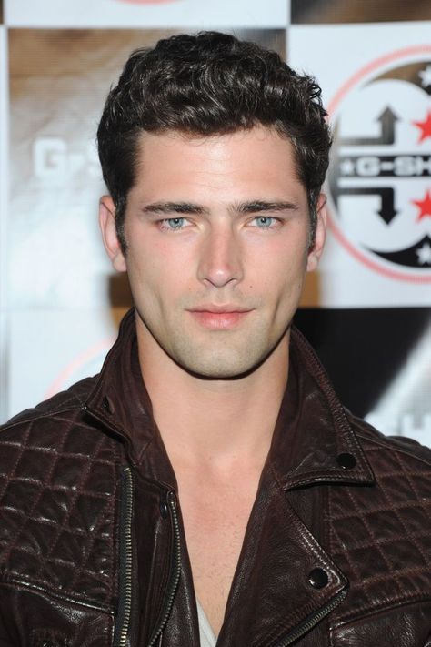 Birth Name: Sean Richard O’Pry Place of Birth: Kennesaw, Georgia, U.S. Date of Birth: July 5, 1989 Ethnicity: English, Irish, Scottish, some Swiss-German, remote Welsh Sean O’Pry is an American model. He is also known as Sean Opry and Sean-O. Sean is the son of Caran and John O’Pry. Sean has English, Irish, Scottish, some Swiss-German, and remote Welsh, ancestry. He is also said to have Native American roots on his mother’s side. It is not clear if this Native American......... Fransico Lachowski, Taylor Swift Music Videos, Boy Bike, Sean O'pry, German Boys, Taylor Swift Music, Prom Photos, Male Face, Model Photography