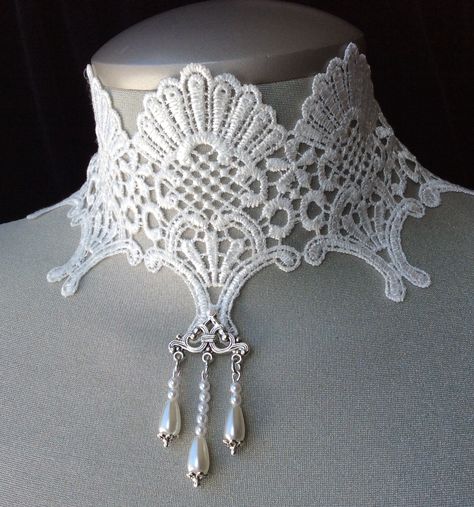 White Lace Accessories, White Lace Choker, Diy Choker, White Choker, Lace Choker Necklace, Rococo Fashion, Lace Weave, Lace Diy, Lace Accessories