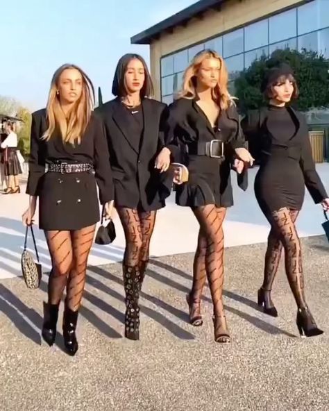 #millionairelifestyle #love #minimalism #chanel #dolcegabbana #hudabeautymeltedshadowschallenge #hudabeauty... Patterned Tights Outfit, Calzedonia Tights, Minimal Stil, Taylor Lashae, Stockings Outfit, 90s Runway Fashion, Black Outfits, Patterned Tights, Fashion Blogger Style