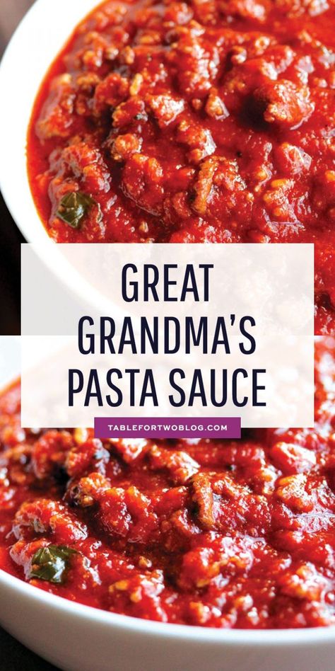 This pasta sauce is like liquid gold. It's the most delicious, rich, flavorful, pasta sauce I've ever had in my entire life. This pasta sauce was actually from Jason's great grandmother who came over from Italy. Giada At Home, Italian Pasta Sauce, Sauce Spaghetti, Pasta Sauce Homemade, Spaghetti Sauce Recipe, Homemade Spaghetti Sauce, Pasta Italiana, Pasta Bolognese, Homemade Spaghetti