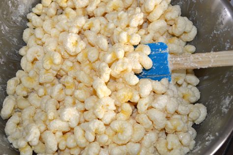 White Chocolate Corn Puffs, White Chocolate Covered Puff Corn, Corn Puffs White Chocolate, Chester Popcorn Recipes, Chocolate Covered Puff Corn, Puff Corn White Chocolate, Chocolate Puff Corn, Puffed Corn Recipes, Puff Corn