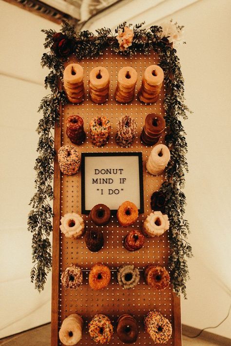 Coastal Weddings, Hello Christmas, Minimalist Dekor, Wedding Donuts, Dahlia Bouquet, Rustic Wedding Decorations, Bridal Party Attire, Donut Wall, Wedding Dessert Table