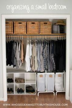 Small Closet Organization Bedroom, Closet Small Bedroom, Diy Organizer, Apartment Storage, Trendy Apartment, Closet Organization Diy, Apartment Organization, Small Closet Organization, Small Closet