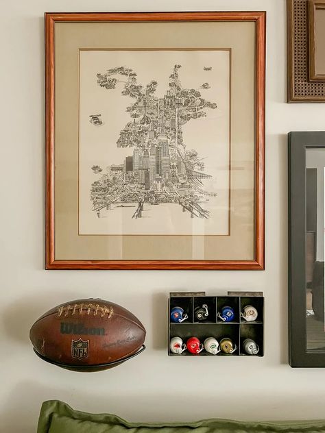 Football Decor Gallery Wall for the "Man Cave" Mens Gallery Wall, Gallery Wall Objects, Man Cave Aesthetic, Greenwich Apartment, Sports Room Man Cave, Sports Memorabilia Room, Football Home Decor, Football Nursery, Football Room Decor