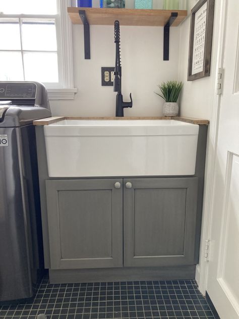 Farmhouse sink for a laundry/mud room upgrade | Designer & Builder: Pearl & Sons Furniture Design LLC Mud Room Sink Cabinet, Mudroom Sink Ideas, Mud Room Sink, Laundry Sink Cabinet, Mudroom Sink, Laundry Room Upgrade, Oyster Catcher, Laundry Room Renovation, Mudroom Design