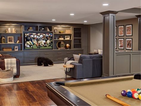 Pony walls – how to use half walls to define individual spaces Basement Tv Rooms, Transitional Basement, Gray Basement, Transitional Family Room, Basement Decoration, Dream Basement, Basement Inspiration, Basement Finishing, Half Walls