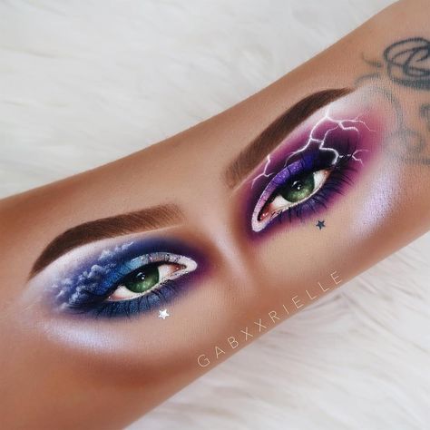 Thunder Makeup, Lightning Makeup, Purple Lightning, Rave Looks, Hand Makeup, Crazy Eyes, Colorful Eye Makeup, Eye Makeup Art, Body Makeup