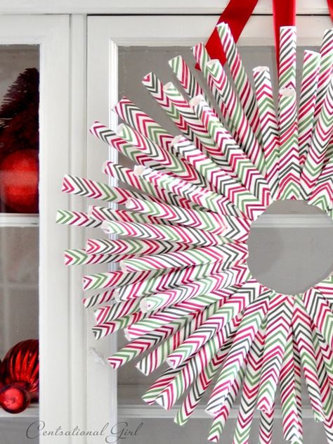 wrapping paper wreath mingle pattern Design Classroom, Cubicle Decorations, Diy Holiday Ideas, Diy Wrapping Paper, Diy Wrapping, Travel Christmas, Deco Wreaths, Diy Wrap, Paper Wreath