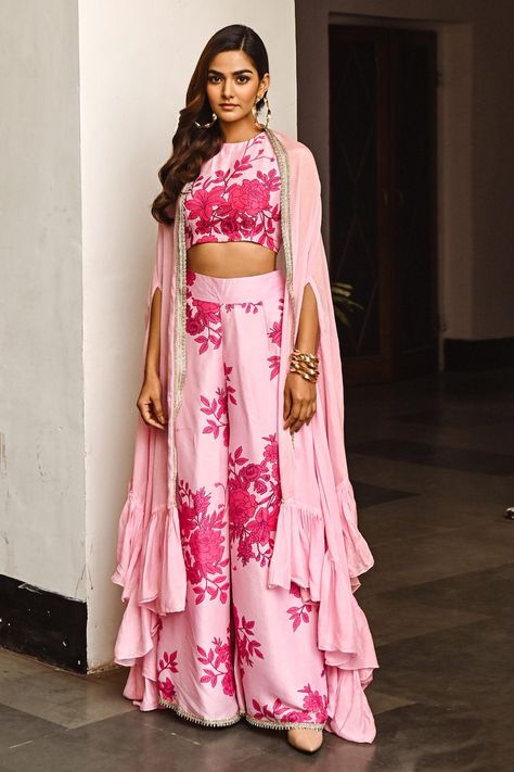 Unique Indian Outfits, Pink Indian Outfit, Gharara Designs, Choli Dress, Floral Print Jacket, Lehenga Designs Simple, Floral Print Crop Top, Designer Kurti Patterns, Gota Work