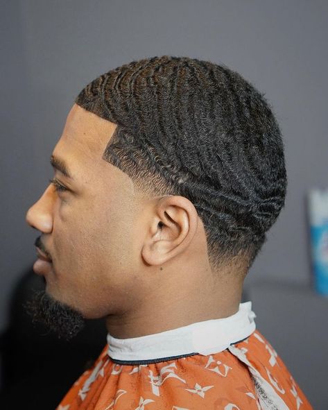 Low Temple Fade, Blackmen's Haircuts, Temple Fade, Types Of Fade Haircut, Men Fade Haircut Short, Popular Mens Haircuts, Stylish Mens Haircuts, Types Of Waves, Black Hair Cuts