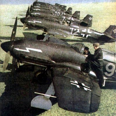 Luftwaffe Planes, Wwii Airplane, Wwii Fighters, Experimental Aircraft, Wwii Plane, Ww2 Planes, Wwii Aircraft, Ww2 Aircraft, Aviation History