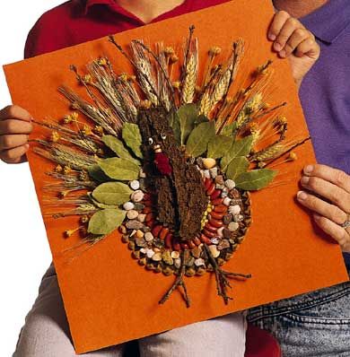 Wild Turkey Nature crafts for kids. Go on a nature walk to collect items to make this Thanksgiving pal. Turkey Art Projects, 100 Días De Clases, Thanksgiving Crafts Decorations, Thanksgiving Decorating, Thanksgiving Turkey Craft, Easy Thanksgiving Crafts, Turkey Art, Turkey Crafts, Thanksgiving Art