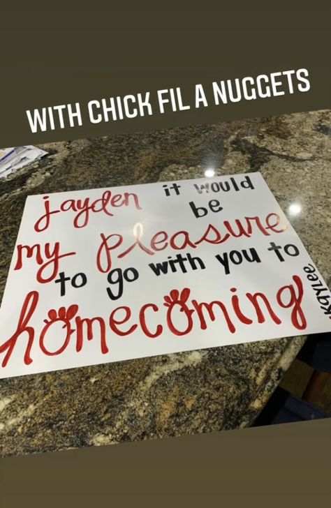 Answer Yes To Hoco, Yes Dance Answers, Answering Hoco Posters, Posters To Say Yes To A Dance, Proposal Response Ideas, Formal Signs Ideas, Food Hoco Proposals, Hoco Ask Ideas, Chick Fil A Hoco Proposal