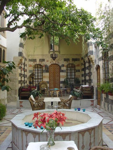 Courtyard Homes, Damascus Syria, Arab World, Courtyard House, Unique Architecture, Paradise On Earth, Traditional Architecture, Islamic Architecture, Historical Architecture