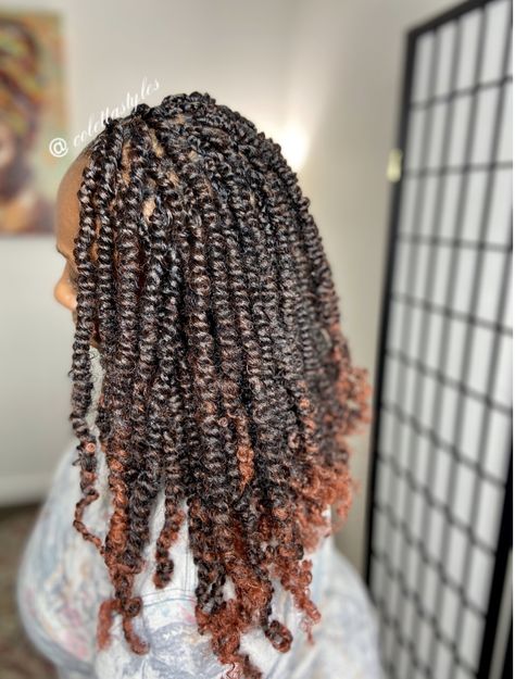 Islander Aesthetic, Island Twist With Curls, Island Life Aesthetic, Twist With Curls, Saturn In Aquarius, Aesthetic Island, Island Twist, Braiding Hairstyles, Island Aesthetic