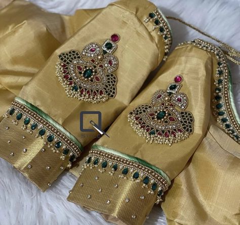 Gold Blouse Aari Work Designs, Gold Aari Work Blouse, Work Blouse Hand Designs, Magam Work, Blouse Maggam Work, Mirror Work Blouse Design, Latest Bridal Blouse Designs, Maggam Work Blouse, Aari Blouse