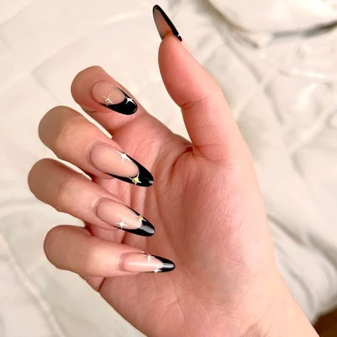 Black Gel Nails Almond Shape, Black French Tip Almond Acrylic Nails, Black French Tip Almond Nails Designs, Black French Tip Nails Ballerina Long, Black Retro Nails, French Tip Designs Acrylic Almond, Black French Nails With Stars, Black Almond Shape Nails, Black Almond Nails Designs Glitter