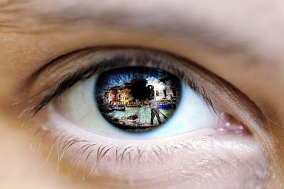 Eye Reflection with Photoshop for "Spark a Reaction" theme | Teen DIY Food For Eyes, Eye Sight Improvement, Human Eye, Eye Health, Natural Home Remedies, Natural Medicine, Eye Care, An Eye, Natural Healing