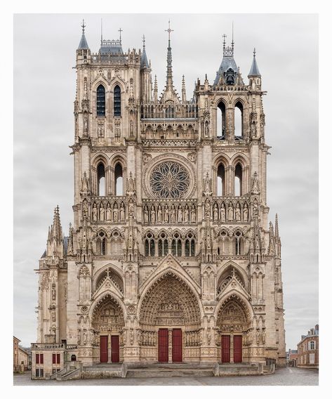 Ornate Architectural Grandeur, Captured in Thousands of Digital Photographs | The New Yorker Architecture Drawing Presentation, Architecture Drawing Plan, Architecture Portfolio Design, Romanesque Architecture, Gothic Cathedrals, New Architecture, Cathedral Architecture, Architecture Design Sketch, Architecture Collage