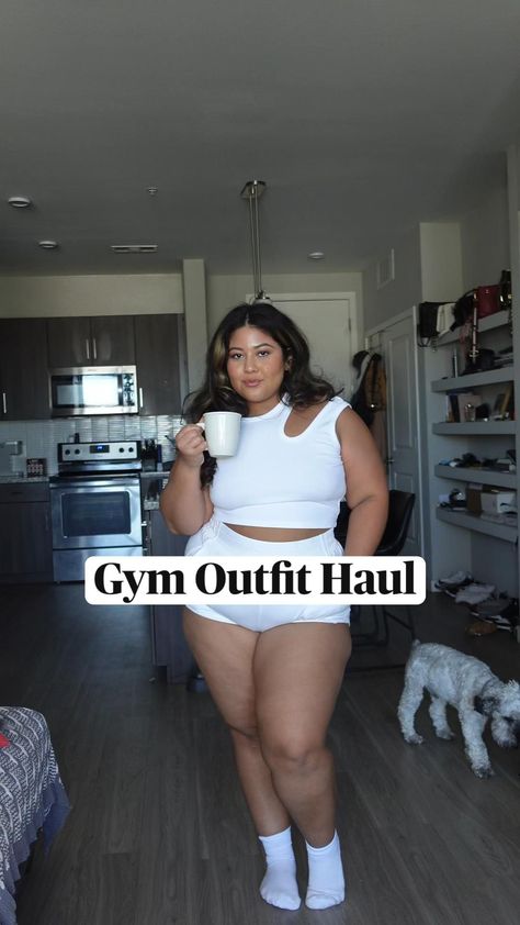 Gym Wear For Women Plus Size, Girls Gym Wear, Plus Size Sporty Outfits, Plus Size Gym Outfits, Workouts Outfits, Workout Outfits Aesthetic, Pilates Outfit, Girly Fits, Cute Workout Outfits