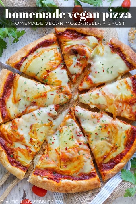 Homemade Vegan Pizza, Vegan Diner, Resep Pizza, Pizza Vegana, Vegan Pizza Recipe, Main Recipes, Resep Seafood, Pizza Fatta In Casa, Mozzarella Recipes