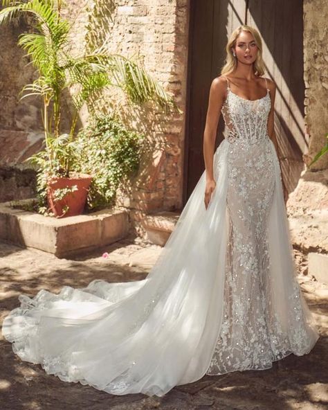 Calla Blanche | Becker’s Bridal - 1022524214391 | Becker's Bridal - Michigan's Premier Bridal Shop Calla Blanche Wedding Dress, Blanche Wedding Dress, Wanderlust Wedding, Fitted Wedding Gown, Cream Wedding Dresses, Wedding Gown Preservation, Twilight Wedding, Calla Blanche, Dresses Corset