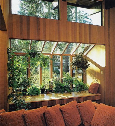 Lots Of Plants, 70s House, 80s Interior, 70s Interior, Earthship Home, Retro Interior Design, Earthship, Mid Century Modern House, Dream House Decor