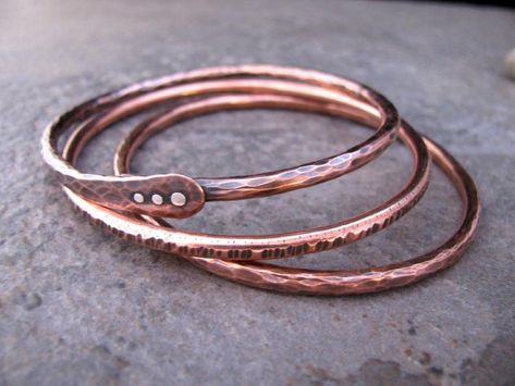 Copper Jewelry Diy, Rivet Jewelry, Copper Bangles, Twist Jewelry, Copper Bracelets, Copper Jewellery, Earthy Jewelry, Art Jewelry Design, Metalsmithing Jewelry