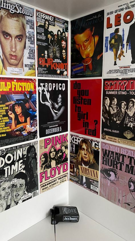 Rock Apartment Aesthetic, Welcoming Bedroom Ideas, Pulp Fiction Poster Room, Room Ideas Rock Aesthetic, Bedroom Red Wall, Rockstar Gf Posters, Room Ideas Rockstar Gf, Poster Room Inspiration, Room Poster Inspiration