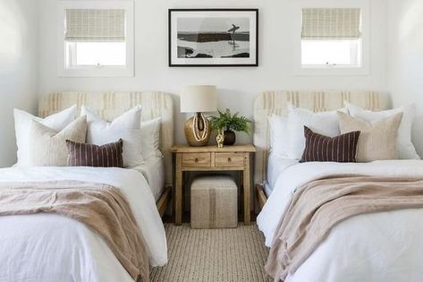 How to Design a Gorgeous Guest Bedroom with Twin Beds Wall Decor Bedroom Aesthetic, Fishing Cottage, Wallpaper Bedroom Ideas, Twin Beds Guest Room, Beach Airbnb, Decor Bedroom Aesthetic, Beach Style Bedroom, Pure Salt Interiors, Pure Salt