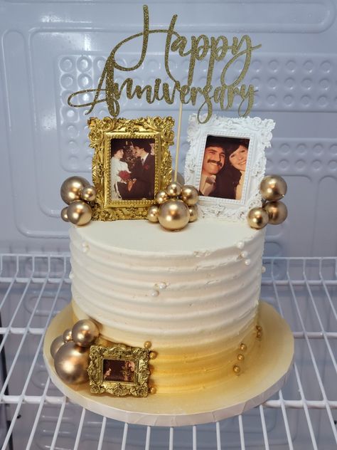 Anniversary Cakes With Photos, Gold Anniversary Cake, Birthday Cake For Papa, 40th Anniversary Cake, Photo Print Cake, Anniversary Cake Pictures, Anniversary Cake With Photo, Cake Decorating For Kids, 50th Wedding Anniversary Cakes