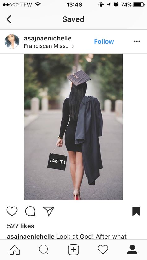 Nursing/graduation celebration Nursing School Graduation Pictures, Masters Graduation Pictures, Grad Picture Ideas, Nursing Graduation Pictures, Masters Graduation, College Graduation Photoshoot, College Graduation Pictures Poses, Graduation Look, College Graduation Photos