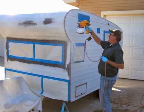 How to Paint a Vintage Trailer for Under $60 Vintage Camper Redo, Vintage Trailer Remodel, Vintage Trailers Restoration, Vintage Trailer Interior, Camper Vintage, Vintage Camper Interior, Chuck Box, Camper Trailer Remodel, Vintage Camper Remodel