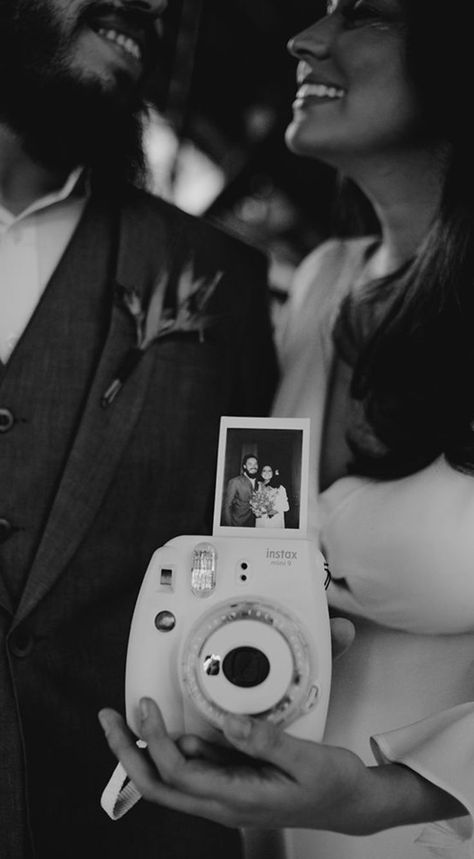 Instax Wedding Photos, Wedding Photos Polaroid, Polaroid Wedding Photography, Polaroid Wedding Photos, Wedding Guest Photo Ideas, Instax Photos Ideas, Wedding Polaroids, Polaroid Wedding Ideas, Wedding Guest Photos