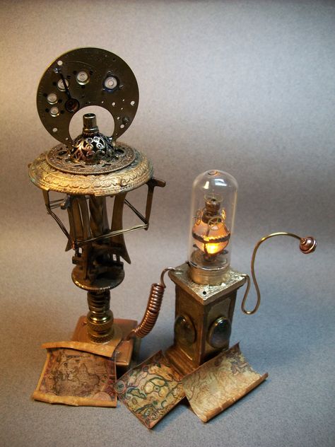 Steampunk Costume Ideas, Steampunk Dollhouse, Lantern Diorama, Steampunk Lab, Miniature Steampunk, Miniature Apothecary, Steampunk Miniatures, Spooky Miniatures, Steampunk Dolls