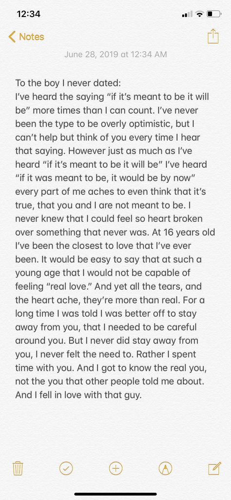 A letter to the boy I never dated, who I’m in love with. Love Letter In English, Letter To Best Friend, Love Paragraph, Love Quotes For Crush, Happy Birthday Letter, Crush Texts, Long Love Quotes, Dear Diary Quotes, Letter For Him