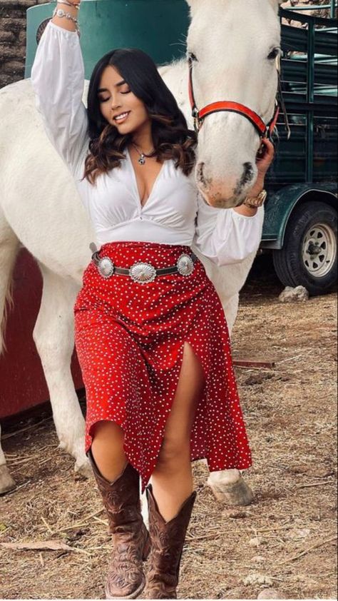 Stylish 16+ Baile Outfits and Jaripeo Dresses Mexican Boots Outfits Women, Black And White Boho Outfits, Rodeo Plus Size Outfit, Cowgirl Boots Outfit Curvy, Rodeo Plus Size Outfit Western Wear, T Shirt Western Outfit, Country Western Outfits Curvy, Black And Red Western Outfit, Red Rodeo Outfit