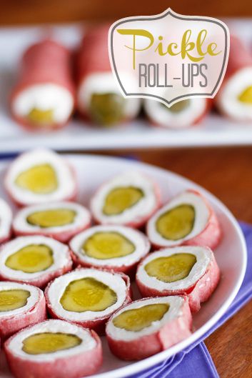 Pickle Roll-Ups Party Appetizer -- this pickle appetizer looks a little odd, but I promise it's one of the most delicious combinations you'll ever try AND it's super easy to make! Pickle Roll Ups, Appetizer Wraps, Pickle Wraps, Pickle Appetizers, Dried Beef, Homemade Ham, Party Appetizers Easy, Party Appetizer, Finger Food Appetizers