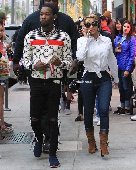 Offset Rapper Outfit, Offset Rapper, Rapper Outfit, Cardi B Offset, The Migos, Cardi B Pics, Savage Mode, Rapper Outfits, 21 Savage