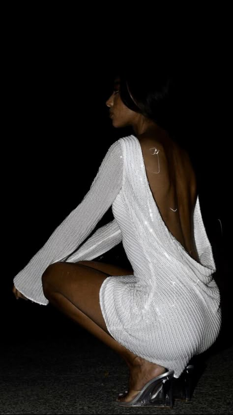 Short Cut Out Dress, Party Shoes Aesthetic, September Birthday Outfit Ideas Women, White Sequin Mini Dress, White Glitter Outfit, Bride Second Outfit, Going Out Birthday Outfit, White Party Outfits Women, Fancy Mini Dresses