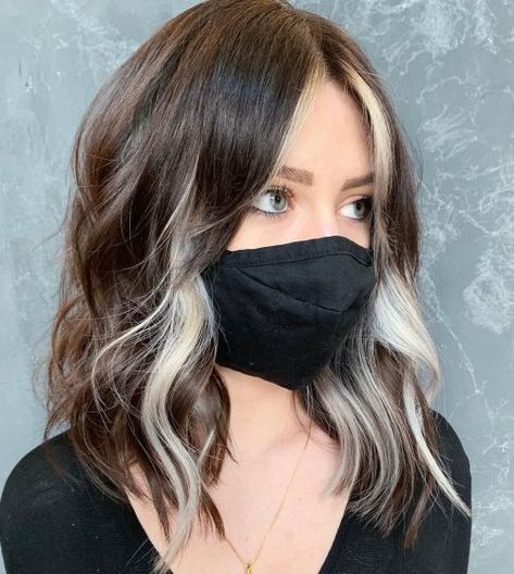 Short Brown With Money Piece, Dark Hair Color Balayage Ideas, Lob With Peekaboo Highlights, Brown Hair Platinum Money Piece, Block Highlights Hair, Platinum Peekaboo Hair, Platinum Blonde Peekaboo, Gray Peekaboo Hair, Peekaboo Blonde Hair