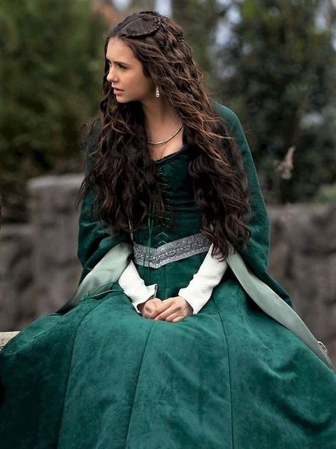 The Vampire Diaries Katherine Dress, Katherine Pierce Outfits, Vampire Diaries Outfits, Katerina Petrova, Fantasy Land, Old Dresses, Katherine Pierce, Medieval Dress, The Vampire Diaries