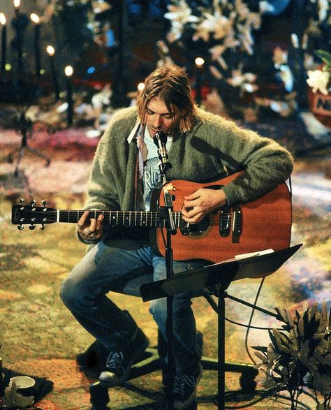 Kurt Cobain Mtv Unplugged Outfit, Kurt Cobain Mtv Unplugged, Kurt Cobain Unplugged, Kurt Cobain Outfit, Kurt Cobain Style, Curco Vein, Nirvana Lyrics, Nirvana Music, Kurt Cobain Nirvana